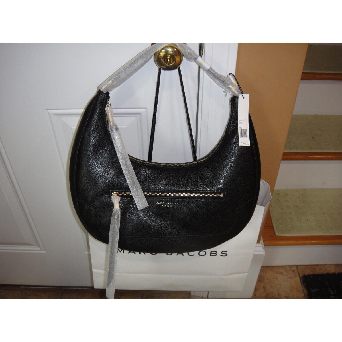 Marc Jacobs Black Leather Crescent Hobo BAG.$550.00.100%AUTHENTIC