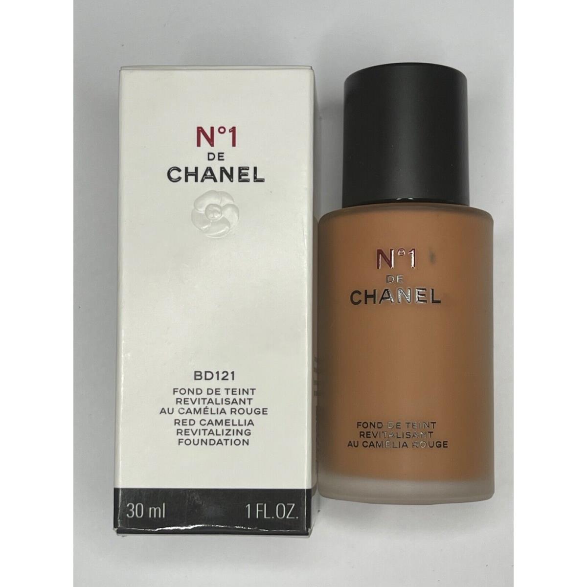 N 1 DE Chanel Revitalizing Foundation BD121 Medium-deep Golden Undertone 30 ml