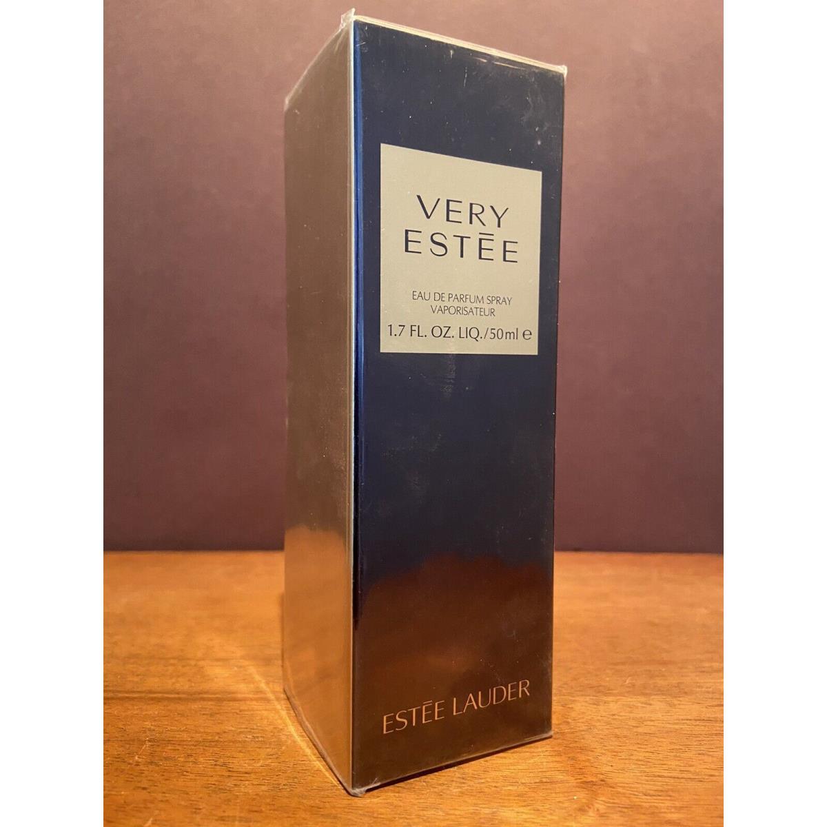 Very Estee by Estee Lauder 1.7 OZ / 50 ml Eau de Parfum Spray Box Rare