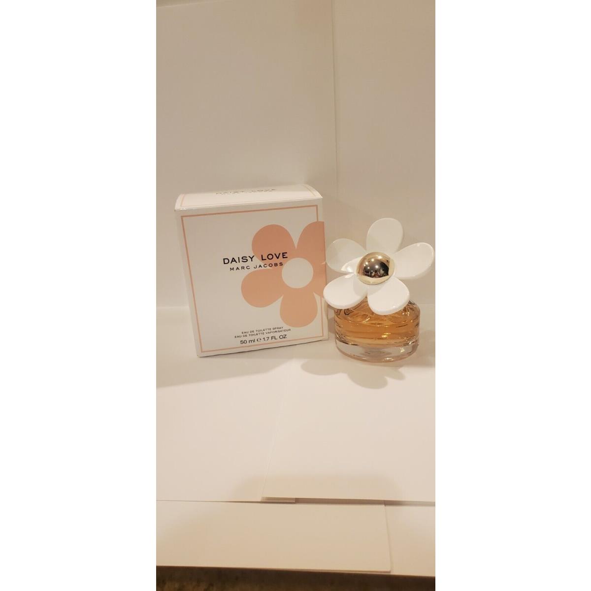 Marc Jacobs Daisy Love 1.7 oz Edt Spray Open Imperfect Box