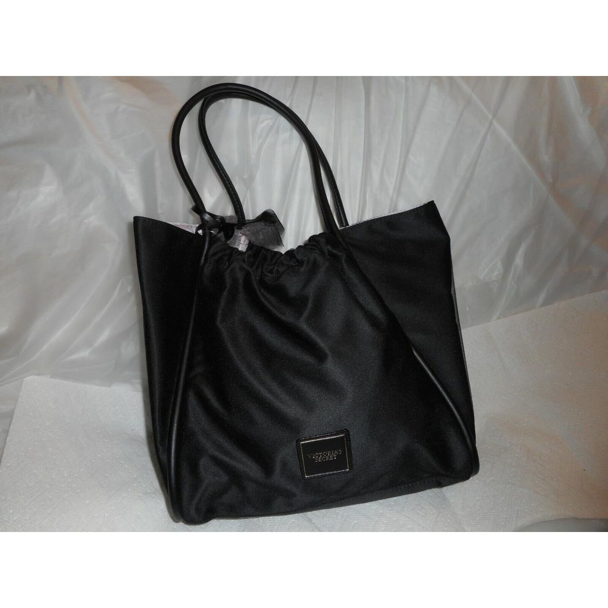 N/w/t Victoria`s Secret Black Hand Bag Size Small