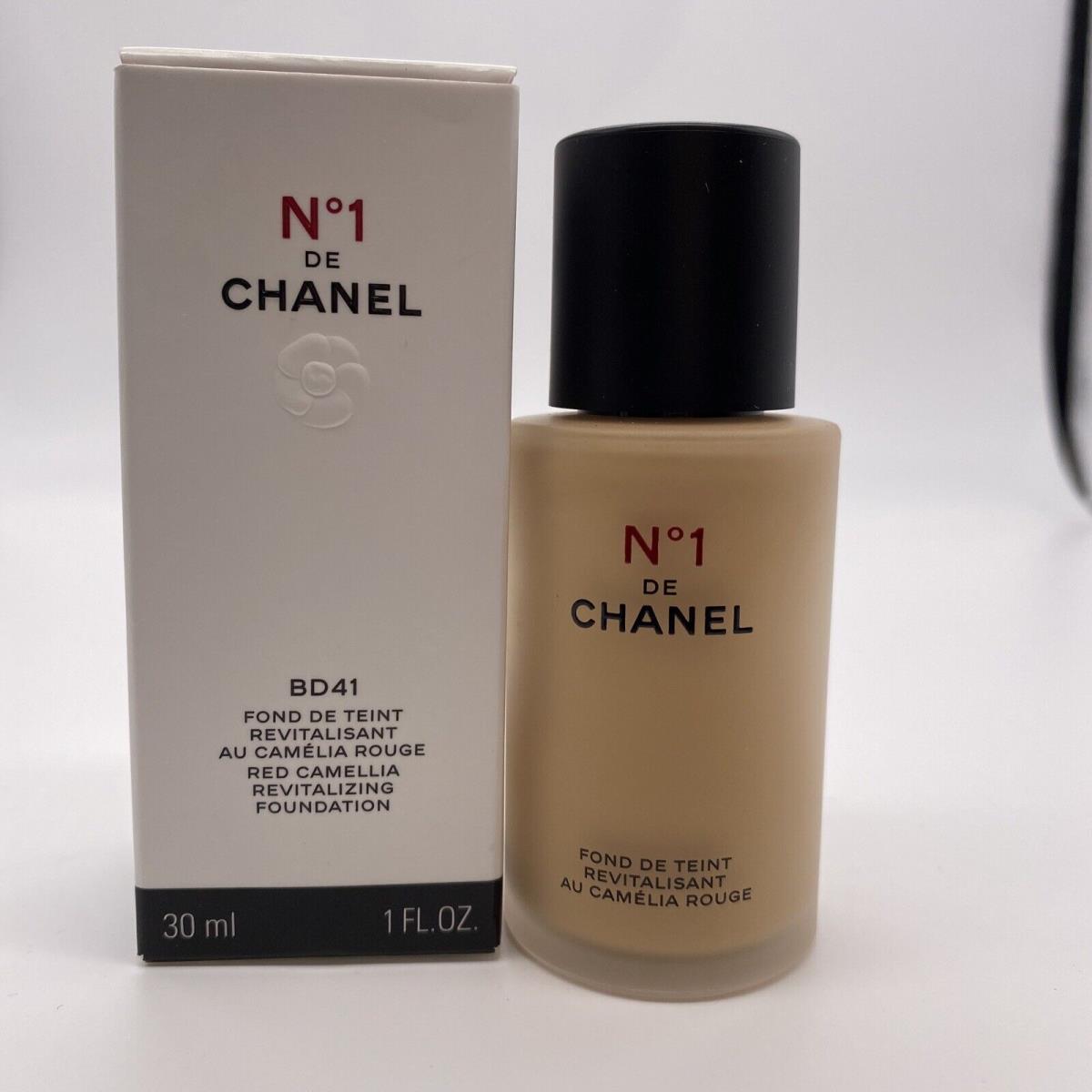 Chanel N 1 De Chanel Revitalizing Foundation - BR42 - 1.0 oz