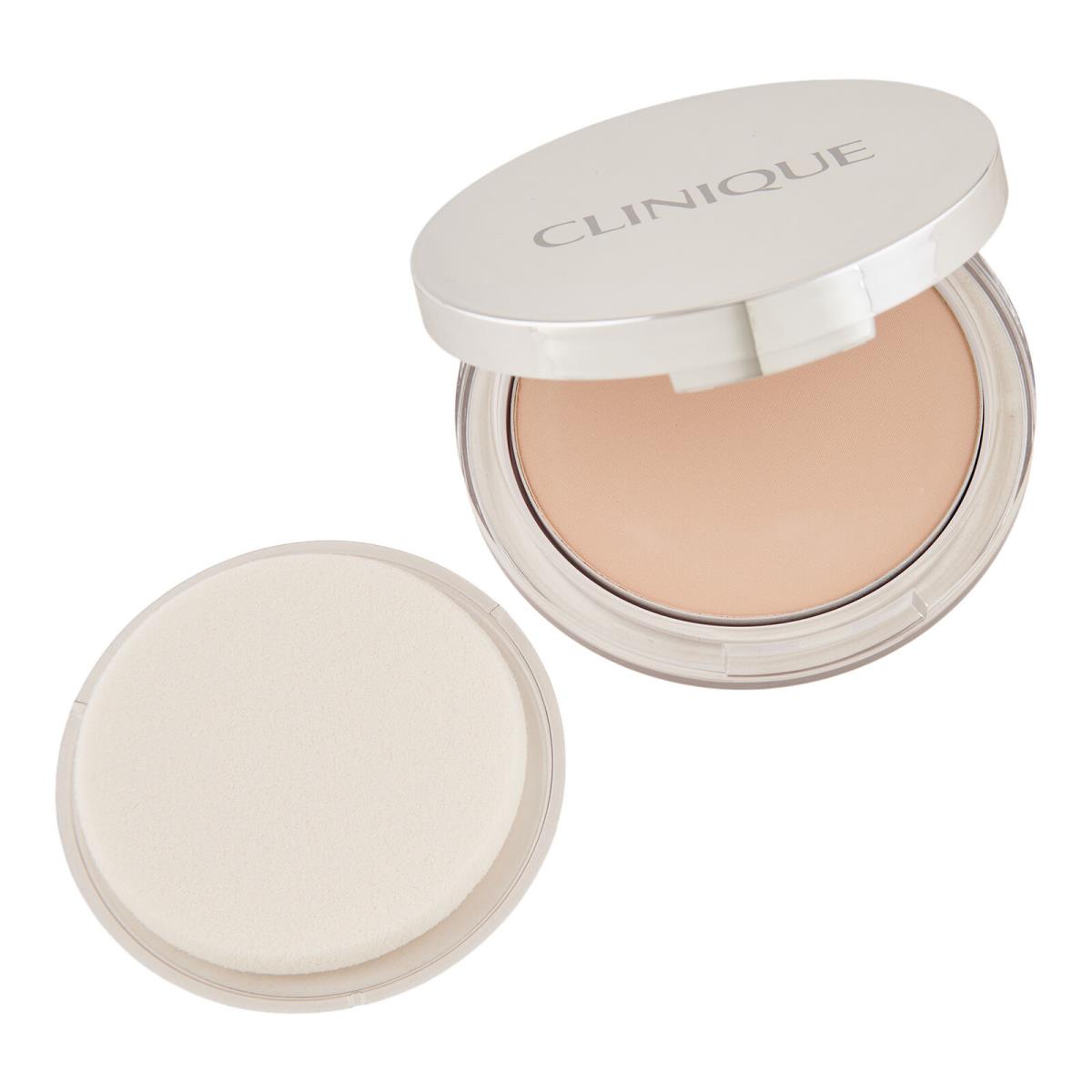 Clinique Almost Powder Makeup SPF15 10 Gfair. Powder