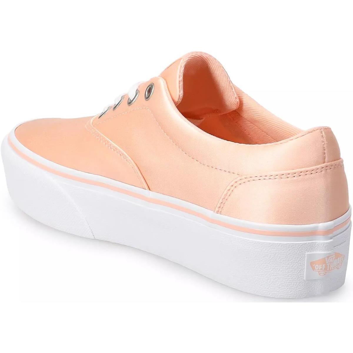 Vans Women`s Doheny Platform Sneaker - Peach Floral