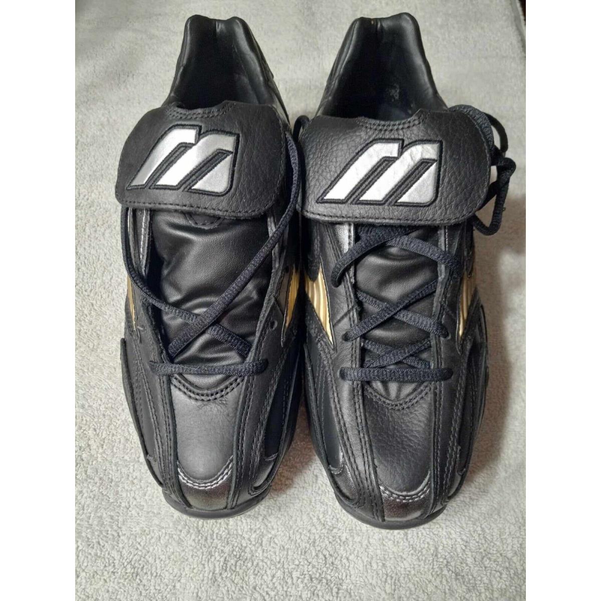 Mizuno Men`s 9-Spike Black Baseball Cleats Size