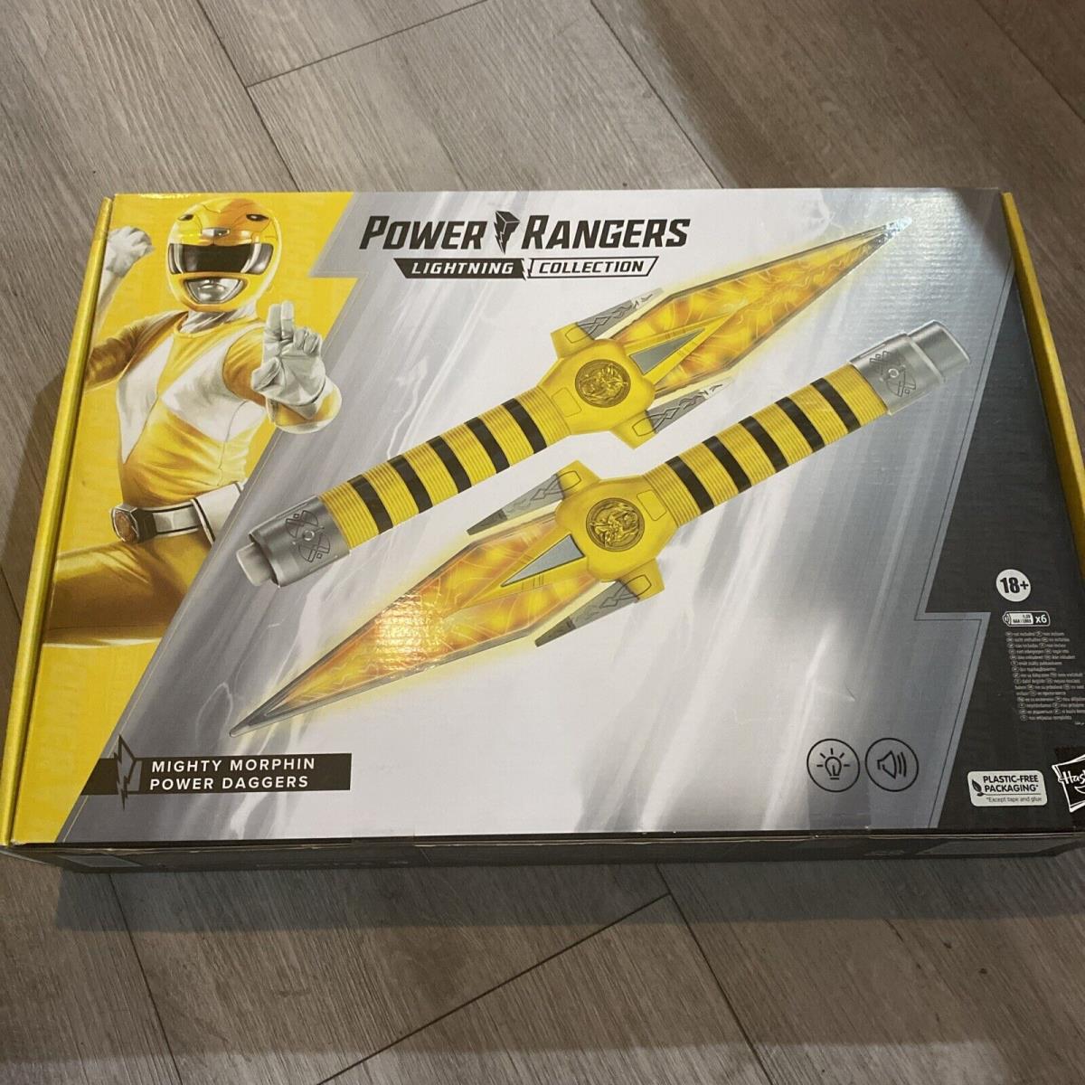 Mighty Morphin Power Rangers Lightning Collection Yellow Ranger Power Dagger