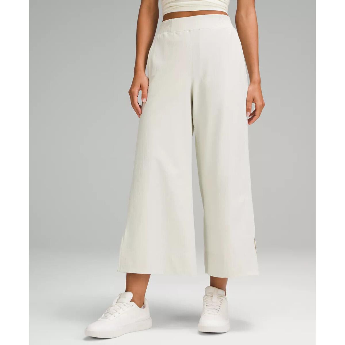 Lululemon Stretch Woven Wide Leg High Rise Crop Retail Bone