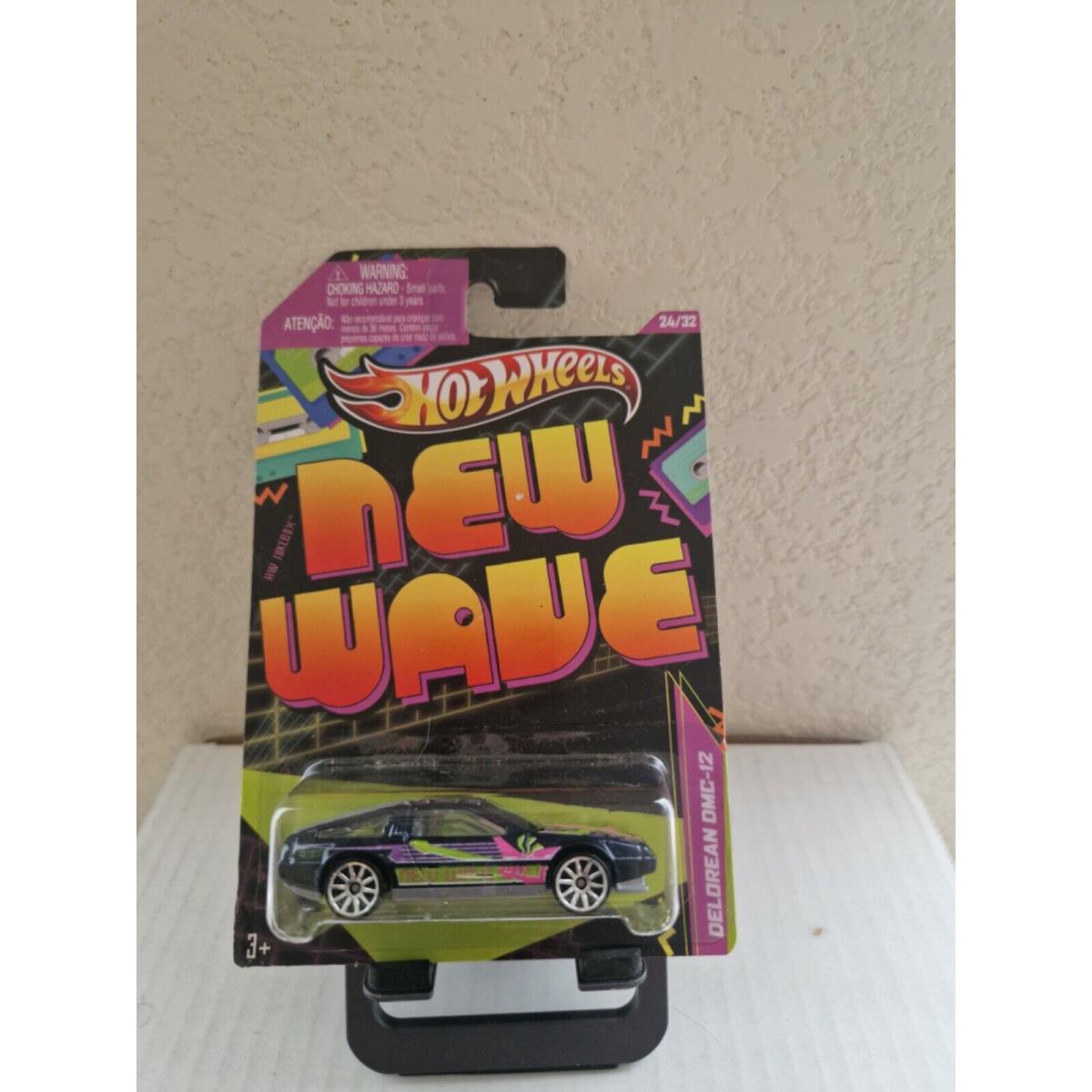 2012 Hot Wheels Jukebox Wave Delorean DMC-12 24/32 W/protector N21