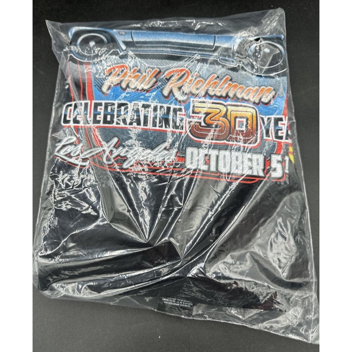 2023 Hot Wheels Black Xxl Dinner Shirt Celebrating Phil Riehlman