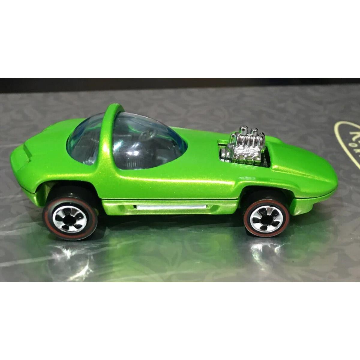 Hot Wheels Silhouette Custom Candy Lime Green