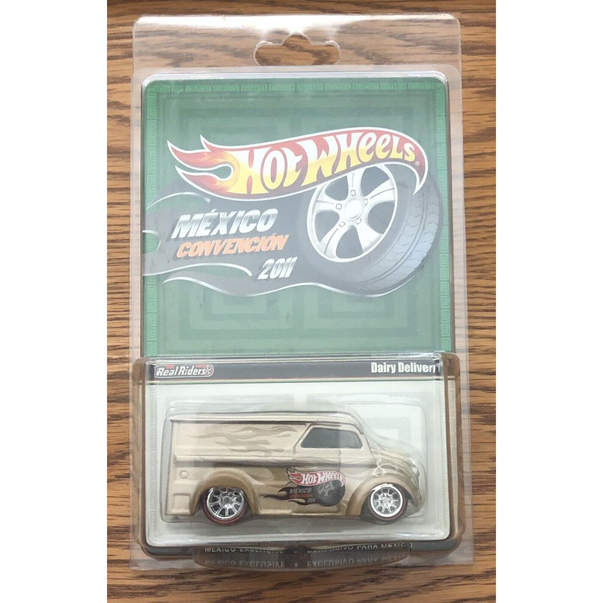 Hot Wheels 2011 Mexico Convention Dairy Delivery Super 23A