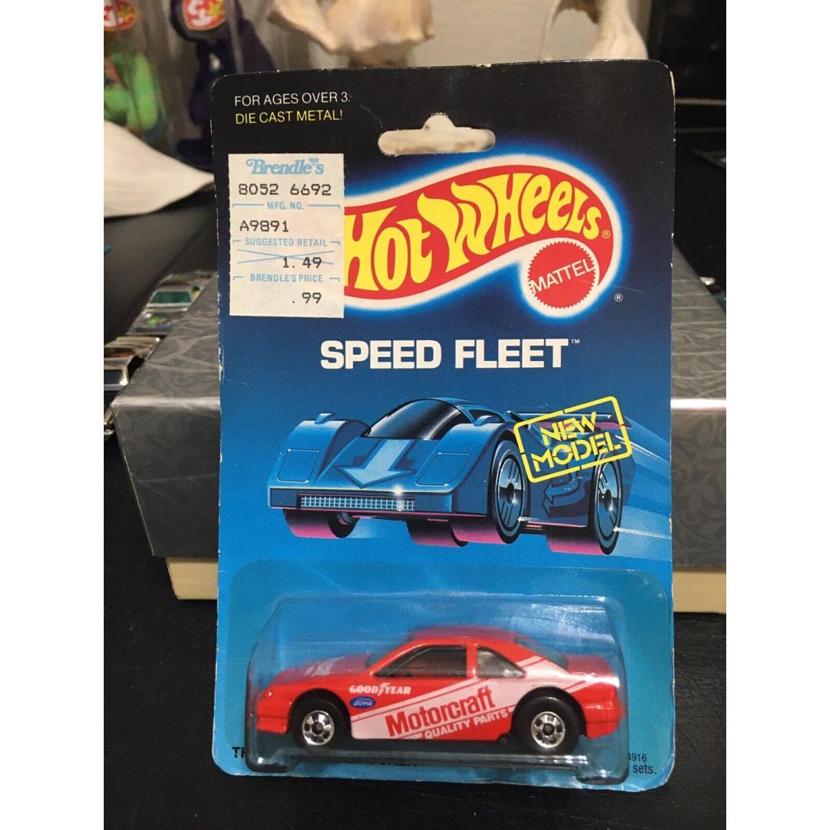 Hot Wheels Speed Fleet Thunderbird Stocker 4916 1988 1:64