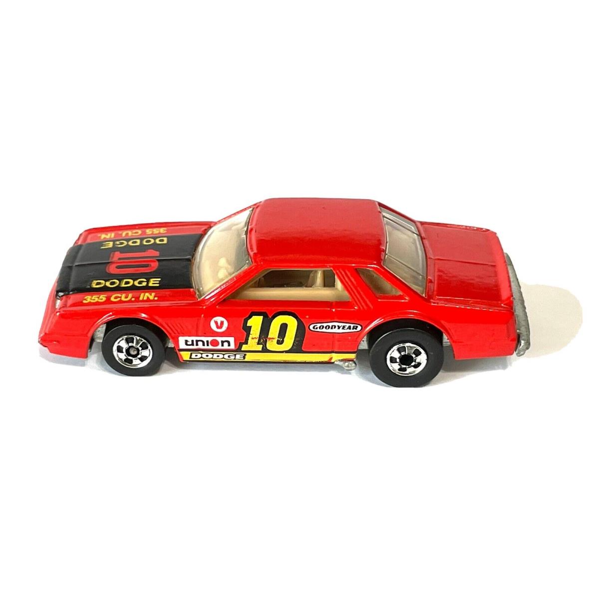 Hot Wheels Hot Ones Dodge Mirada Stocker Red Hong Kong Mint - Multi-Color