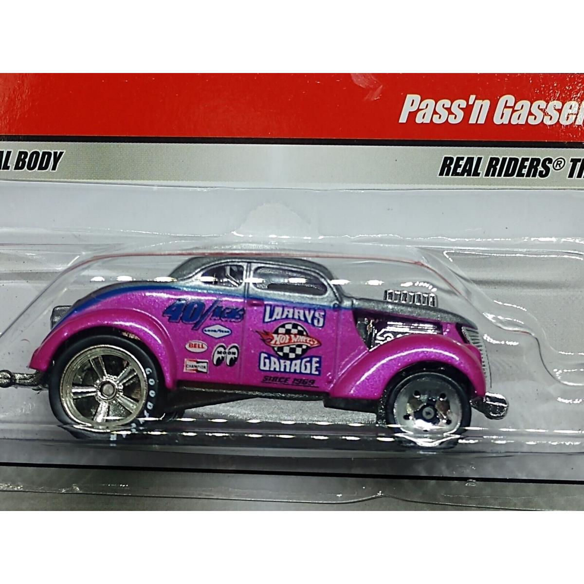 Hot Wheels Larry`s Garage Chase Initials Pass N Gasser Real Riders Pink 1/64