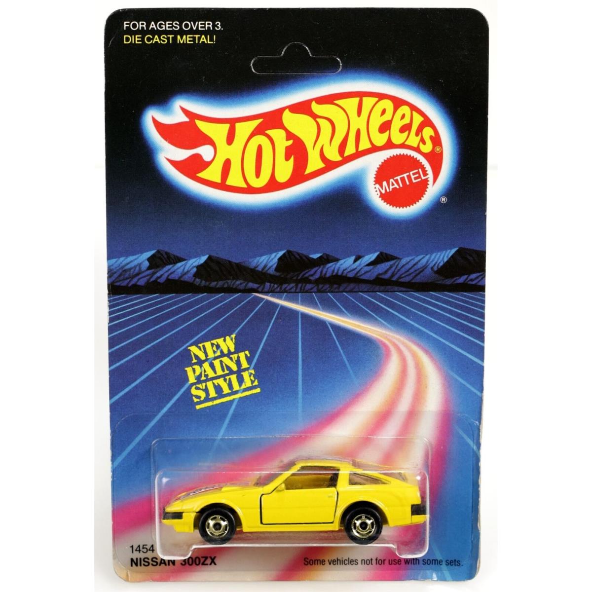 Vintage Hot Wheels Nissan 300ZX 1454 Never Removed From Pack 1986 Yellow 1:64