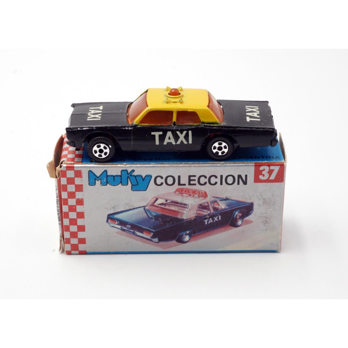 Muky 37 Argentina Hot Wheels Taxi Boxed Police Cruiser