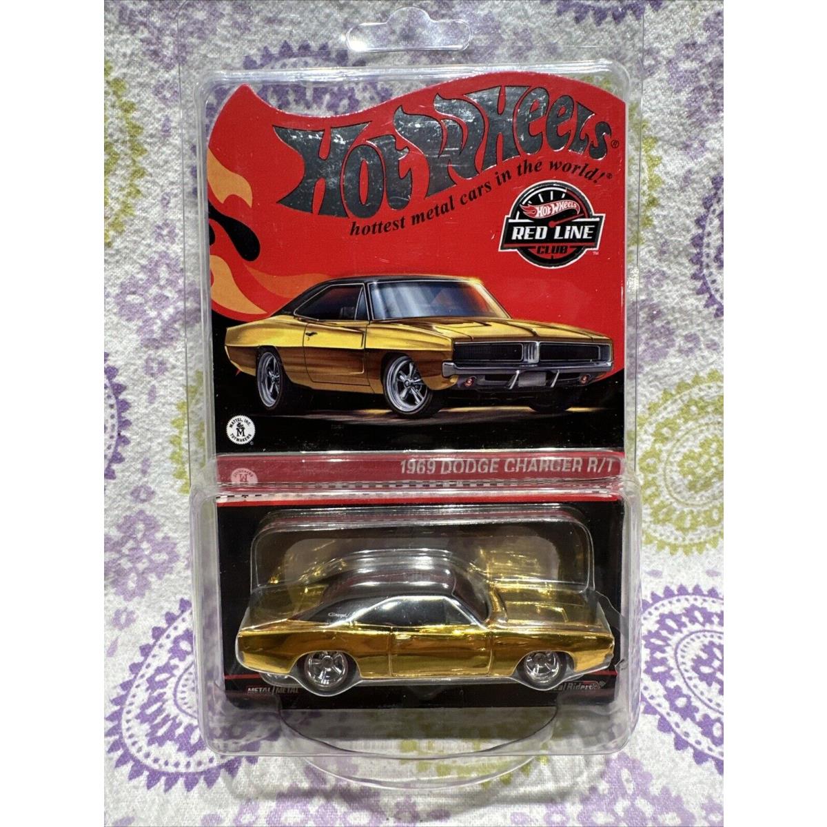 Hot Wheels 2023 Rlc Exclusive 1969 Dodge Charger R/t Gold W/protector