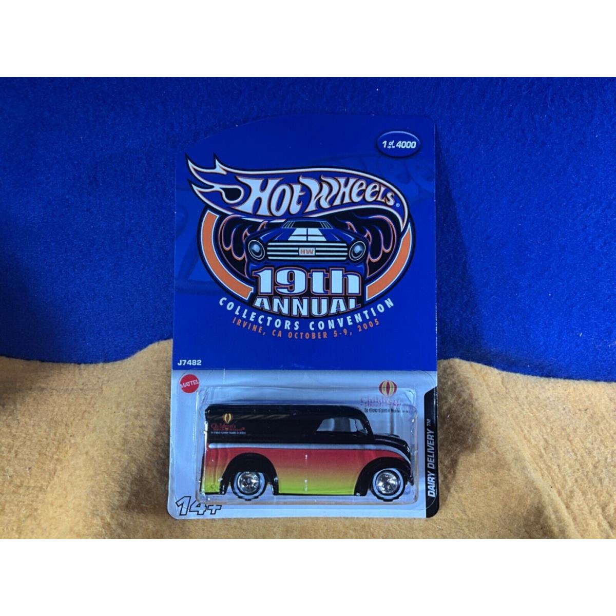 O11-73 Hot Wheels 19th Collectors Convention - Dairy Delivery - Black - 2005