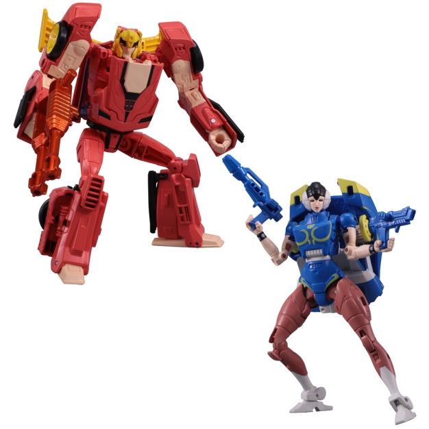 Autobot Hot Rod Ken and Arcee Chun-li Transformers Street Fighter 2 Transfor