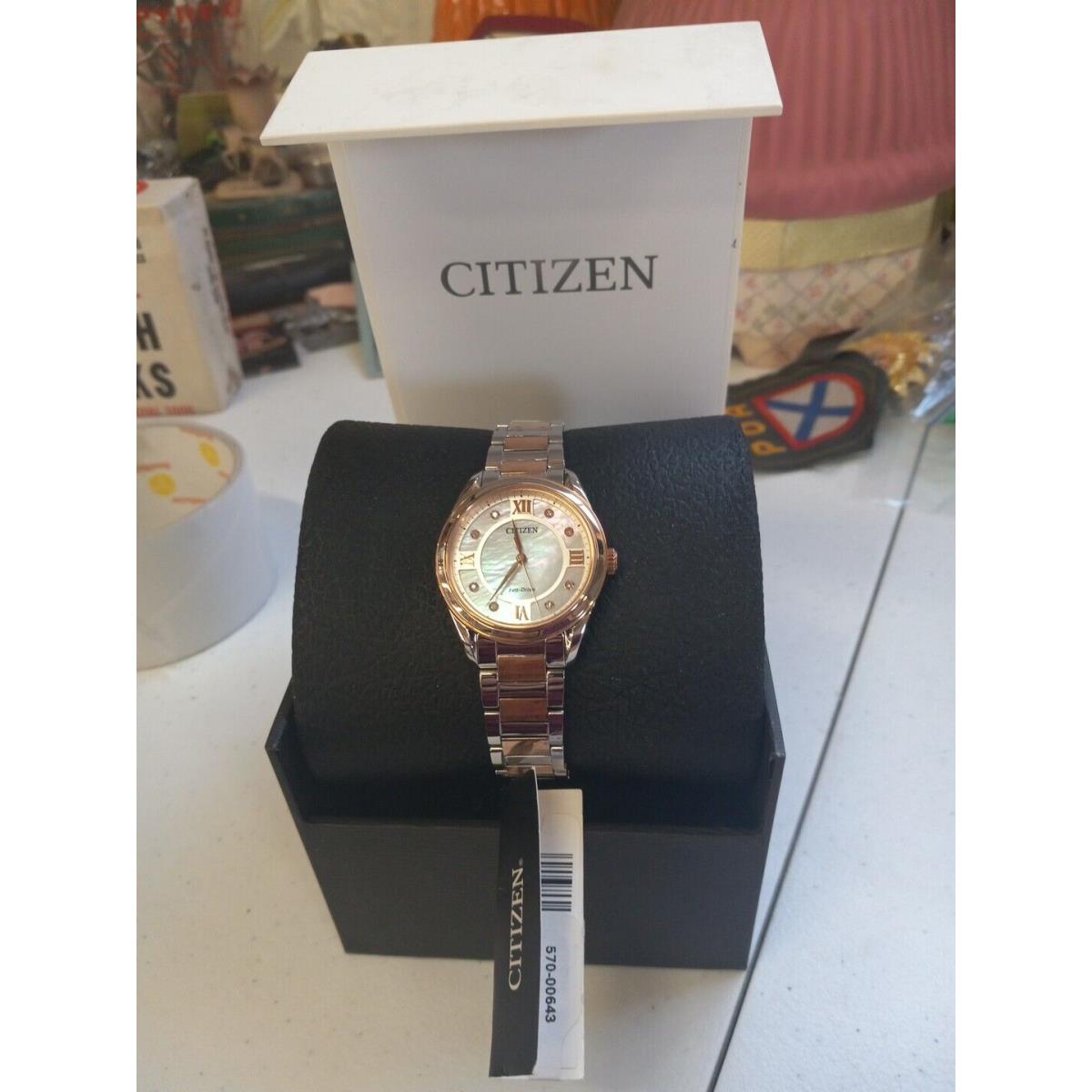 Womans Watch Citizen Rose and White Diamonds Eco Drive Fiore M Pearl