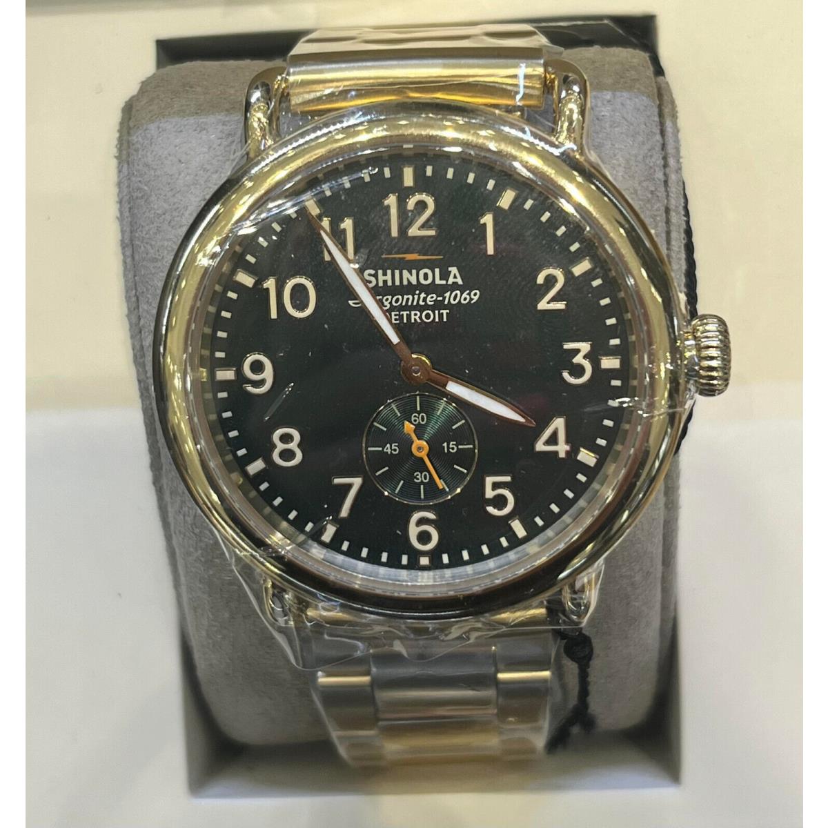 Shinola Runwell Sub Second 41mm Green Dial Gold Bracelet Watch S0120291084