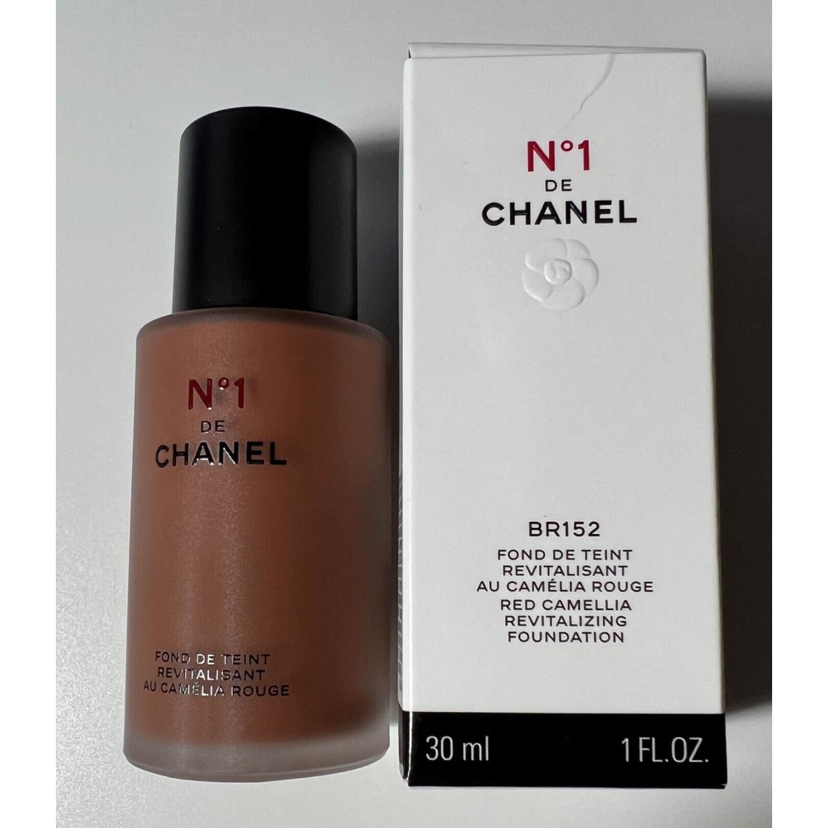 Chanel BR152 No1 De Chanel Red Camellia Revitalizing Foundation