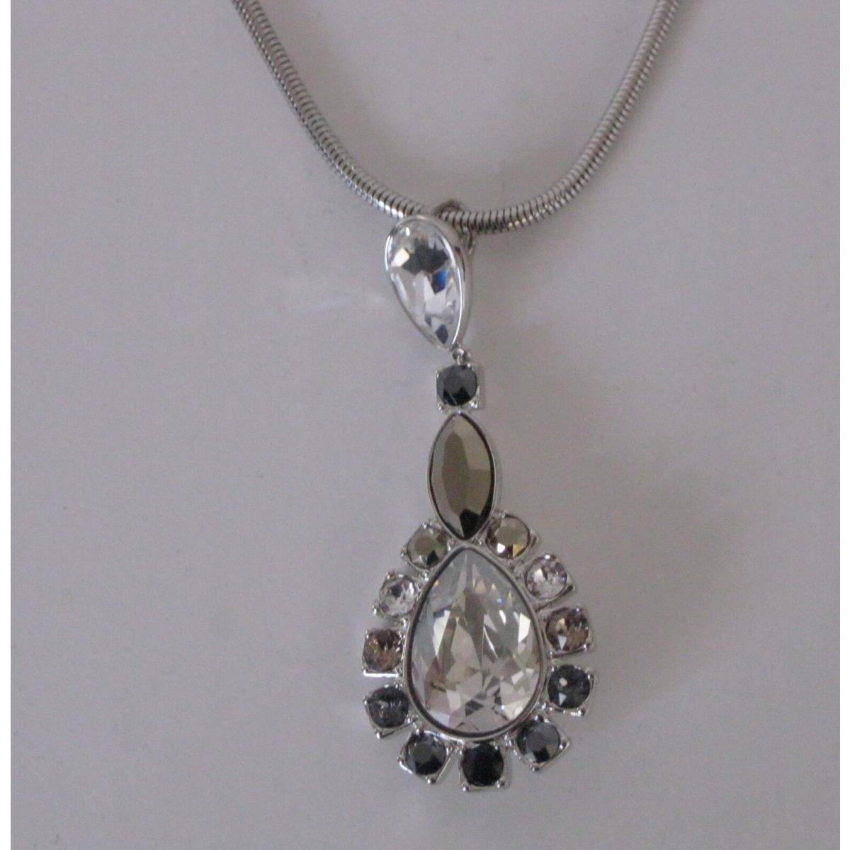 Swarovski Jewelry Crystal Valeska Pendant Necklace 5019090