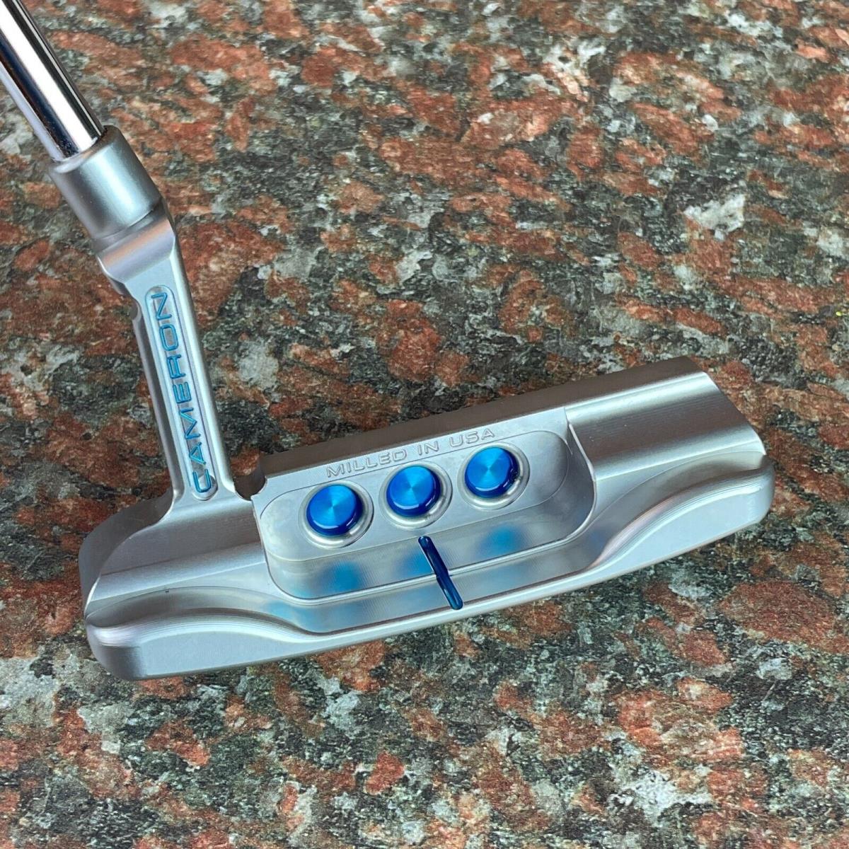 Scotty Cameron Super Select Newport Custom Sea Bubble Blue Paint 34 /354g