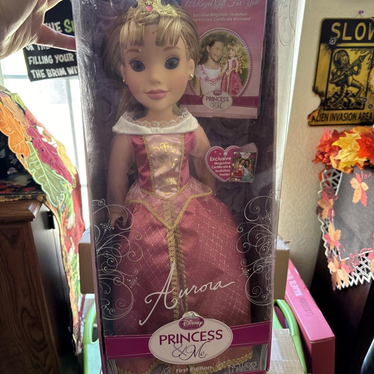 Disney Princess Me Aurora Jewel Edition Nrfb 2012