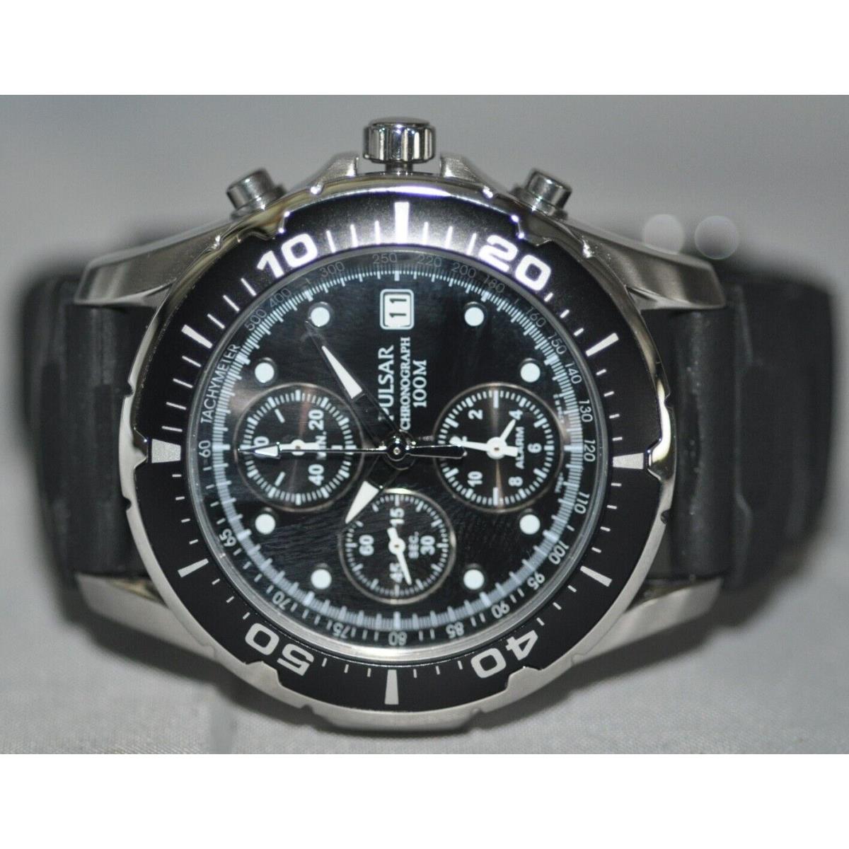 Pulsar Men`s Chronograph Black Dial Black Rubber Watch PF3293