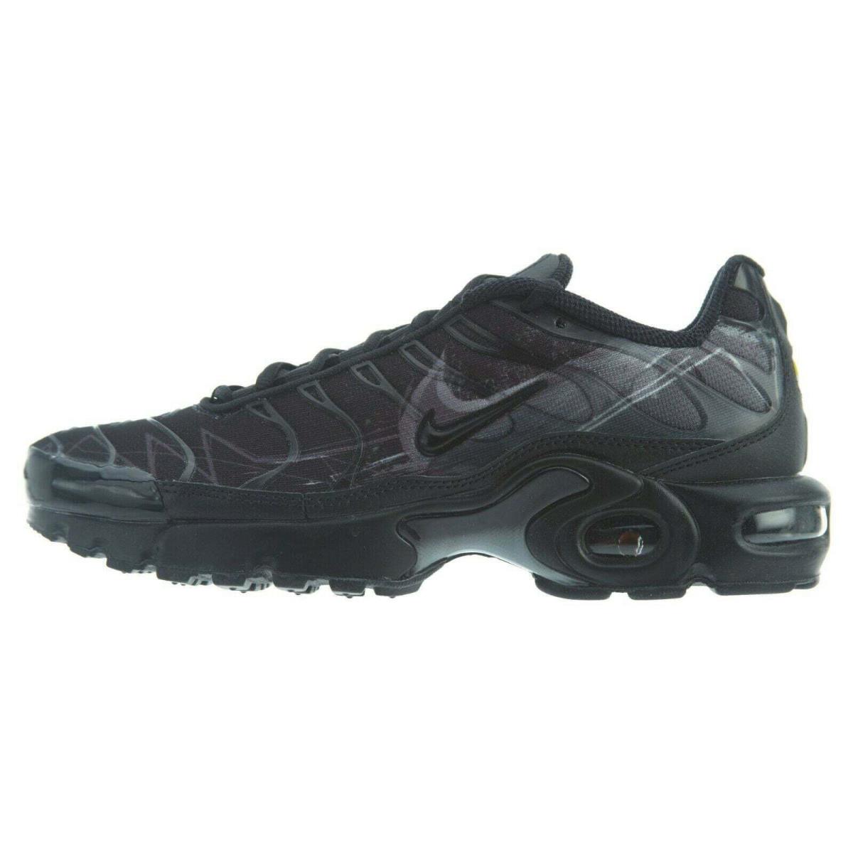 Nike Air Max Plus TN SE Black Dark Grey GS Big Kid`s CD6367-001 Size - 4.5