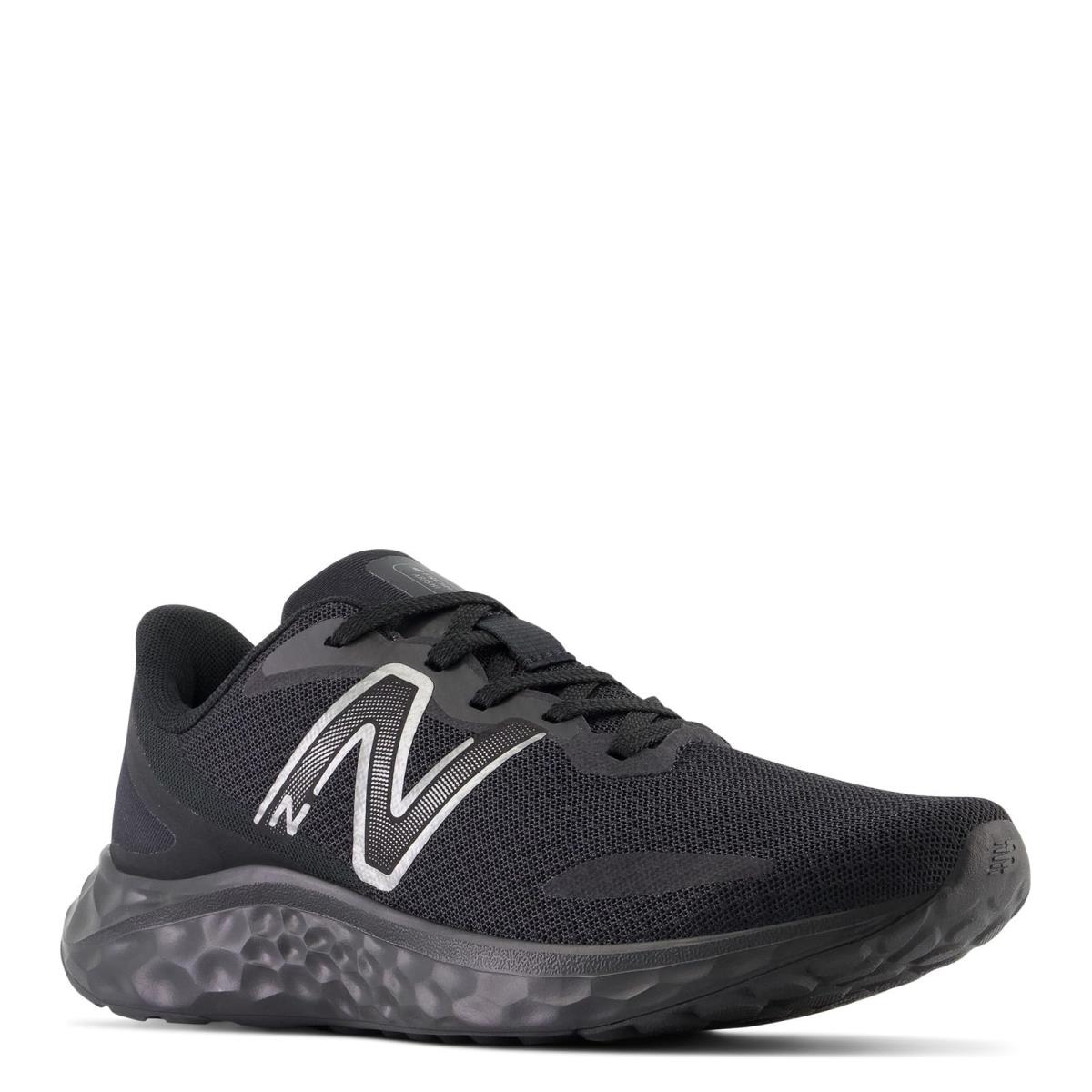 Woman`s Sneakers Athletic Shoes New Balance Fresh Foam Arishi v4