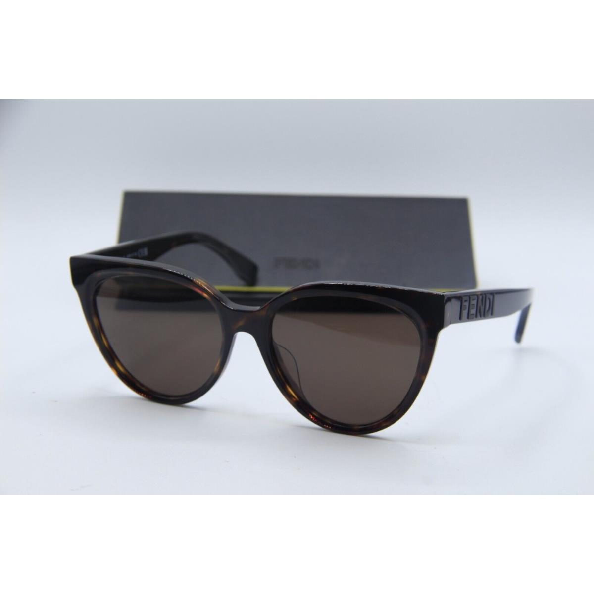 Fendi FE40008U 52E Havana Black Sunglasses W/case 56-17