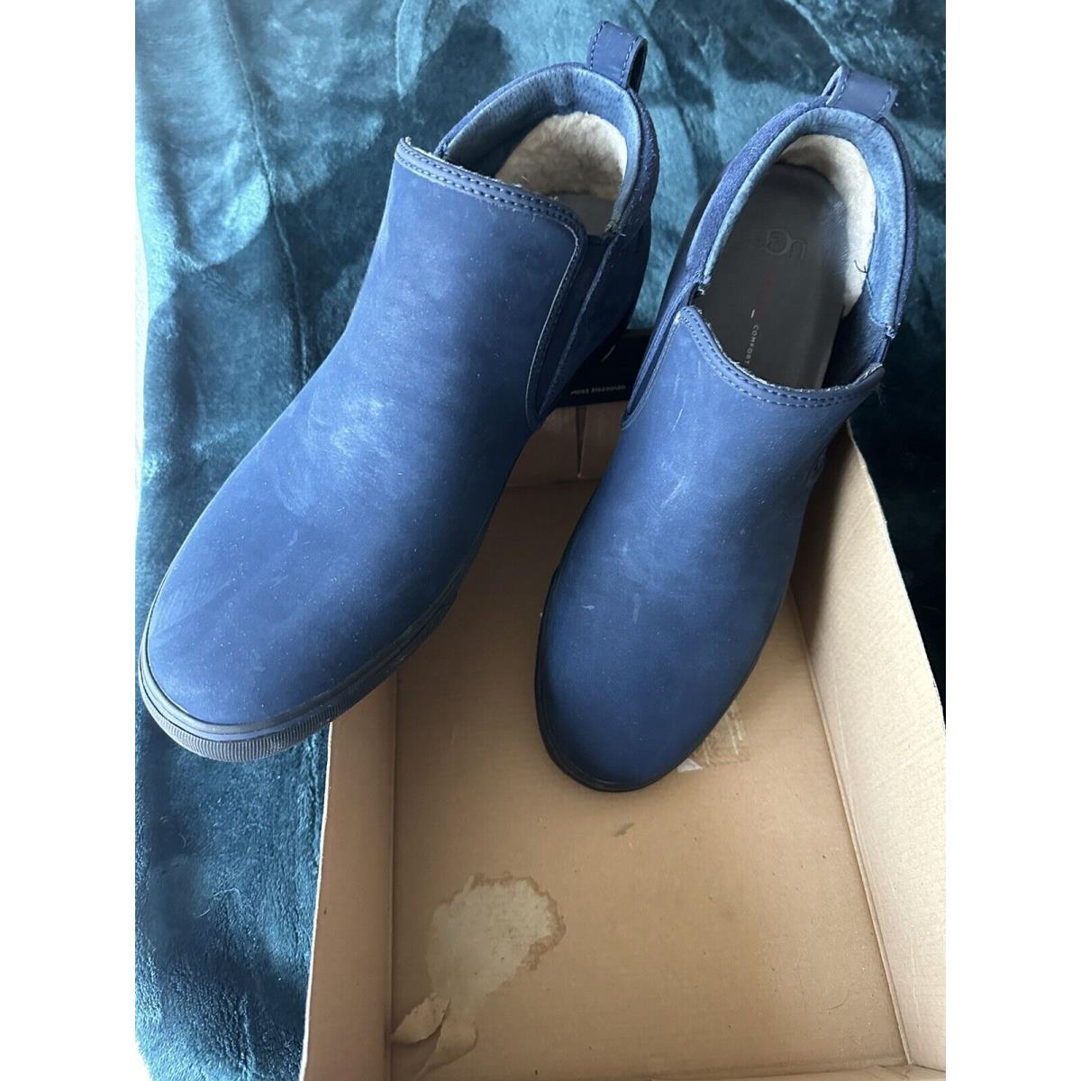 Ugg Men s Blue Suede Shoes Size 11.5