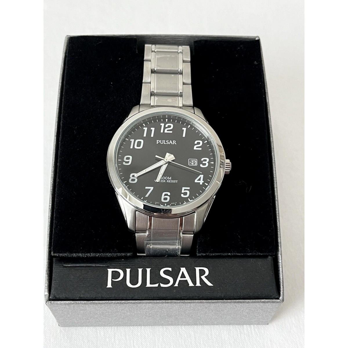 Pulsar Seiko Mens PH9001X Stainless Steel Silver Date Wrist Watch PC32XO33