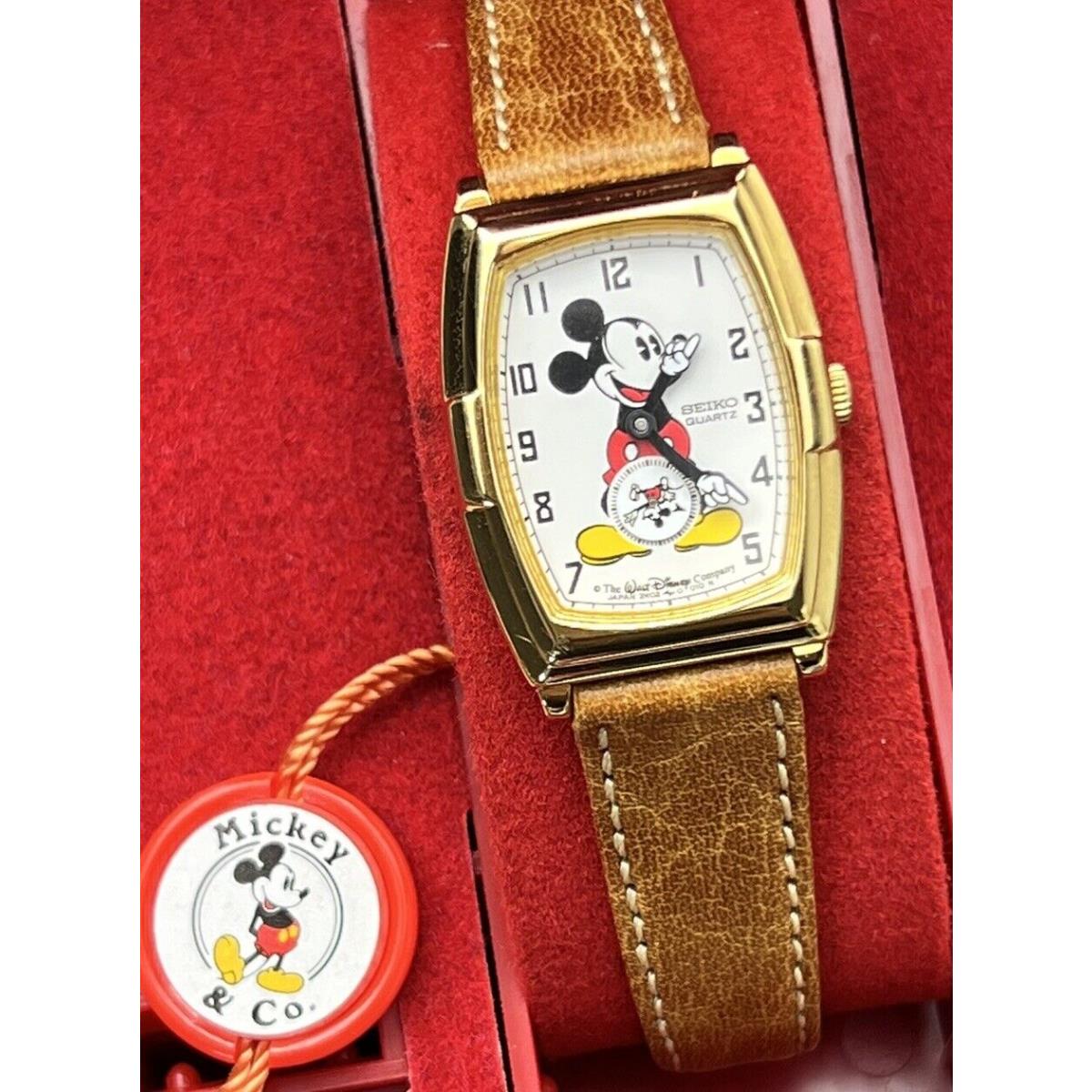 Vintage 1987 Seiko Mickey Mouse 60 Years Disney Women s 30mm Quartz Watch