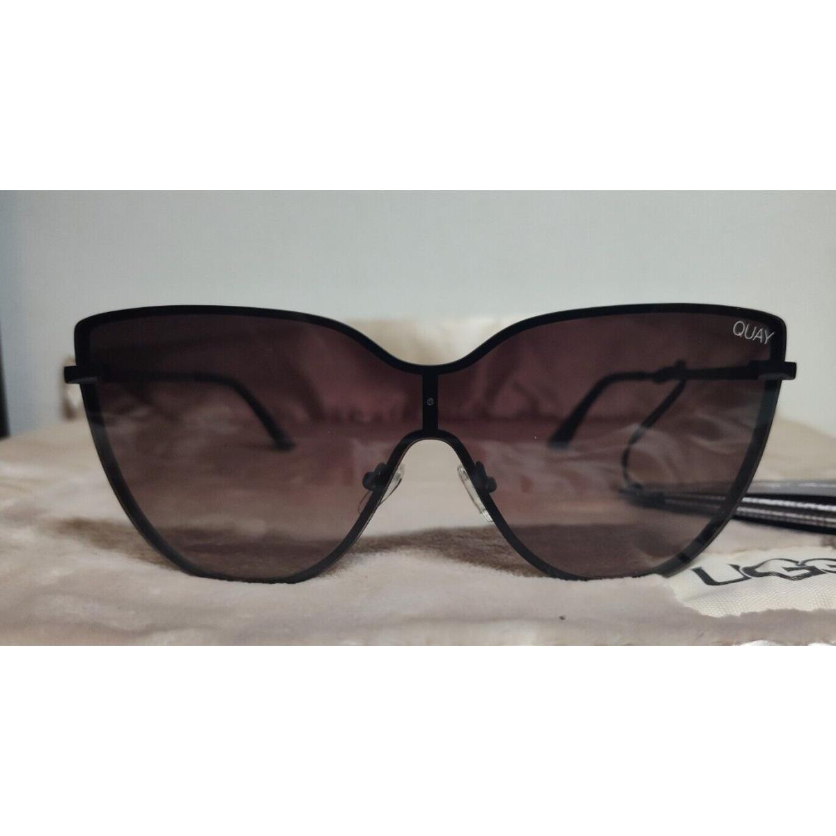 Quay Australia Daydream Sunglasses Black Frame/ Smoke Lenses Rare