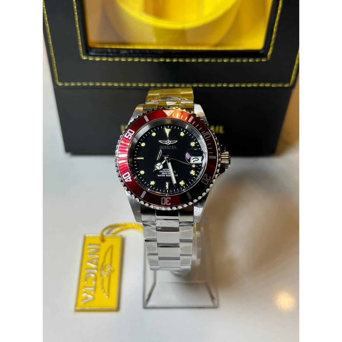 Invicta Pro Diver Automatic Men`s Watch 40mm Steel with 1 Slot Watch Winder