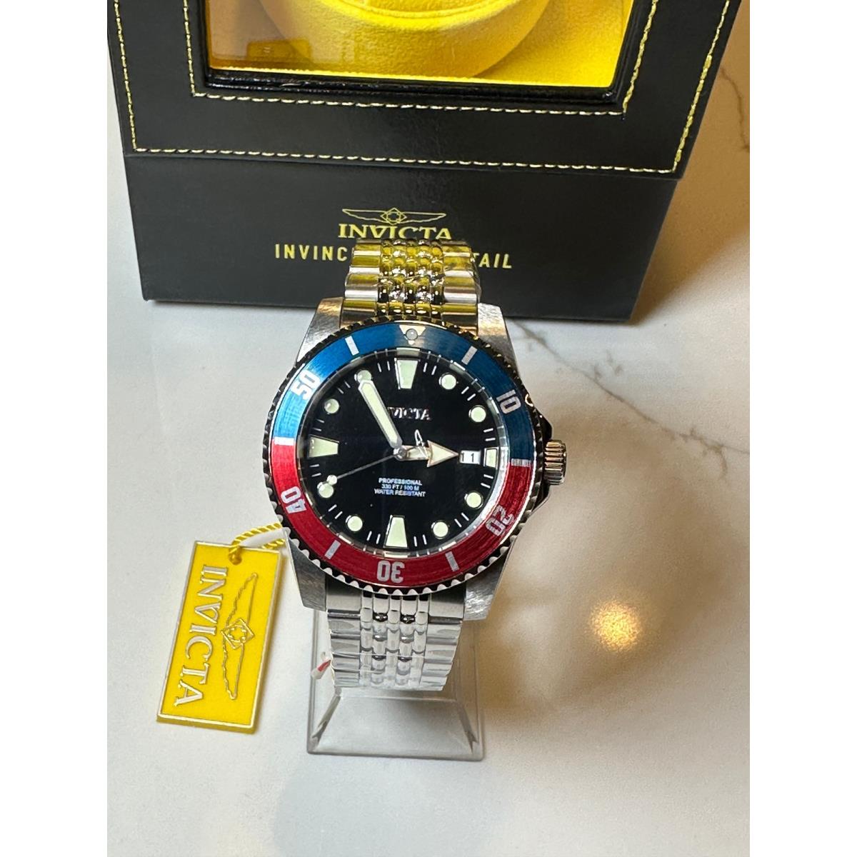 Invicta Pro Diver Automatic Men`s Watch 44mm Steel with 1 Slot Watch Winder