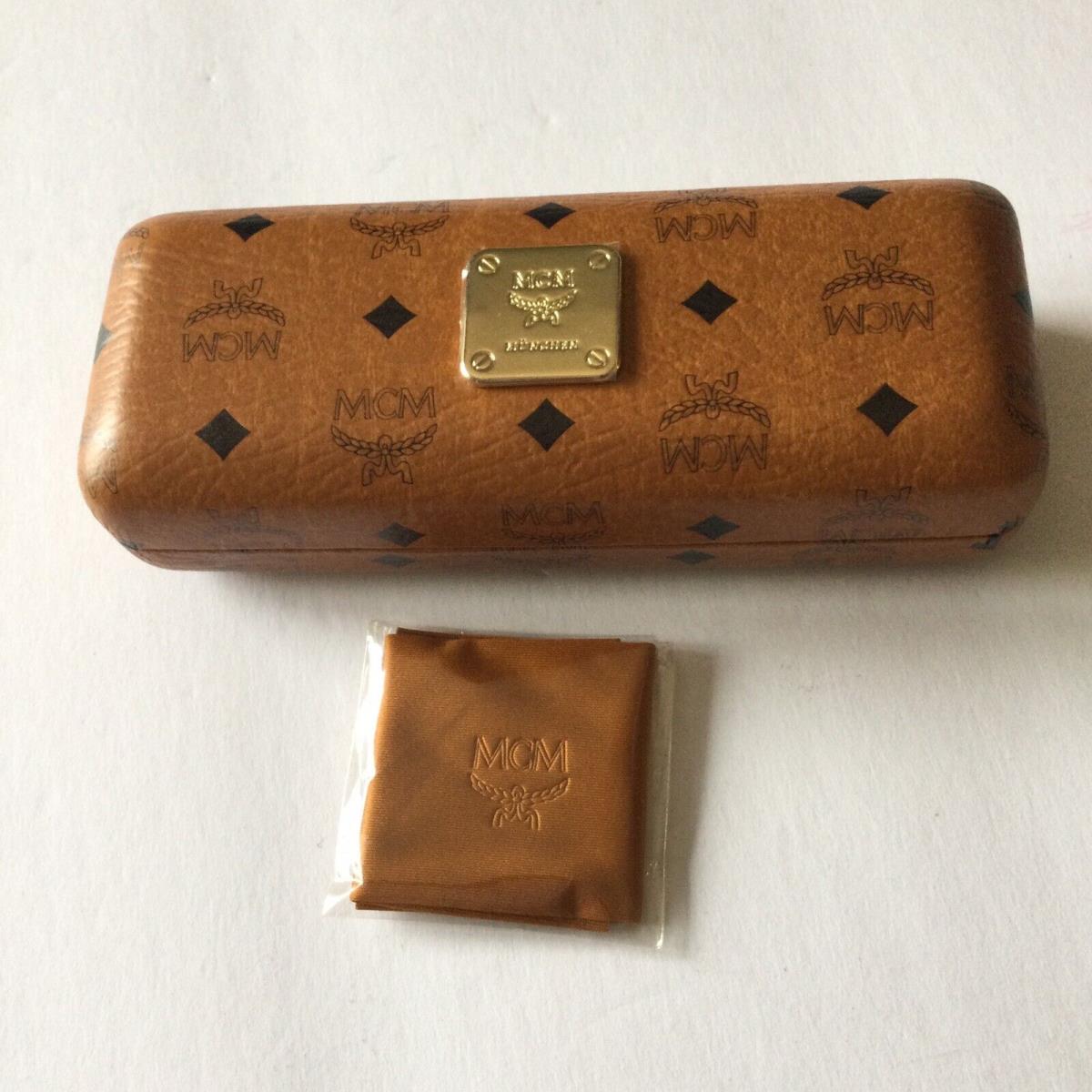 Mcm Logo Sunglasses Case with Cleaning Cloth