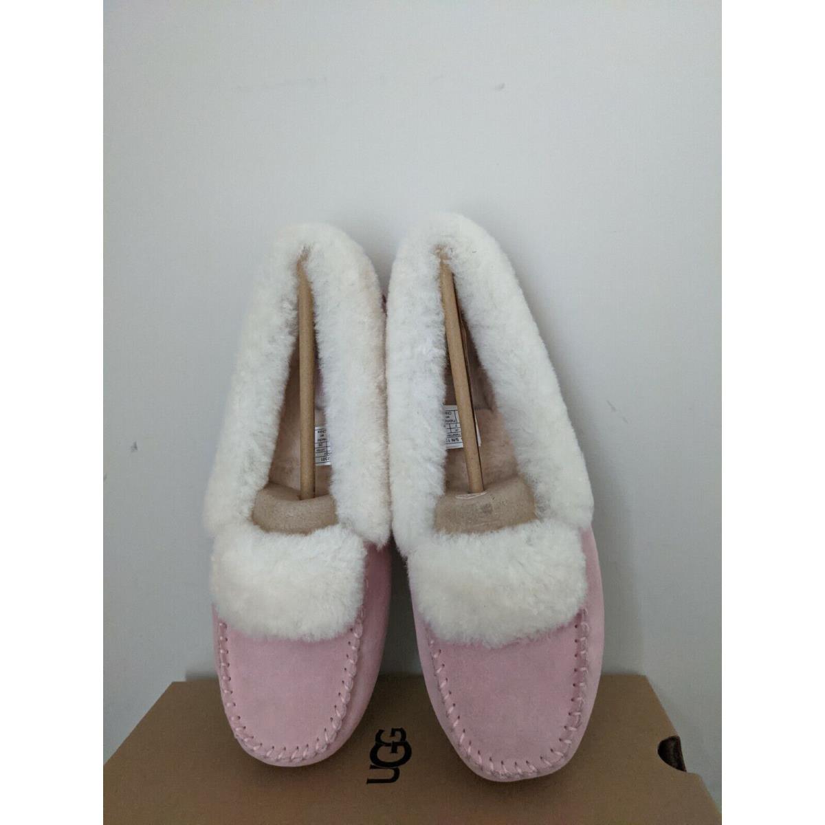 Ugg Australia Womens Dakota Spill Seam Moccasin Size 7