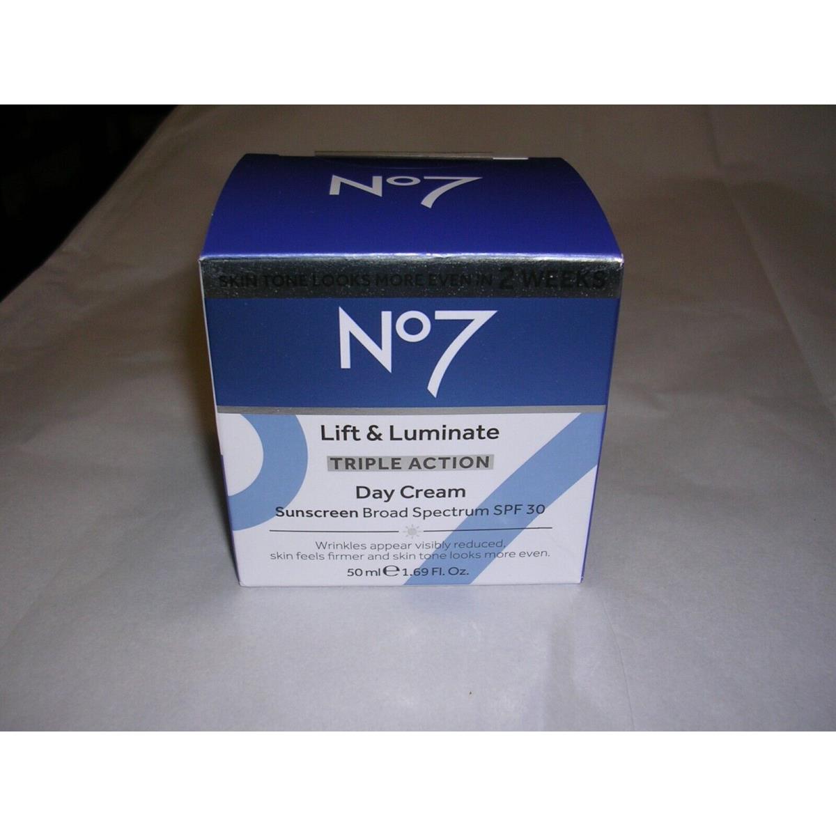 No7 - Lift Luminate - Triple Action Day Night Cream - ES