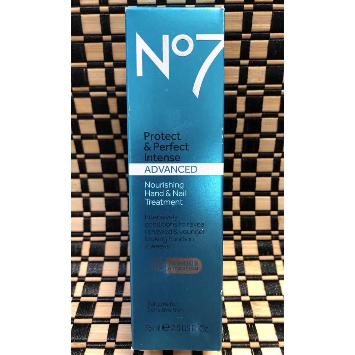 No7 Protect Perfect Intense Advanced Nourishing Hand Nail 2.5 Oz Box