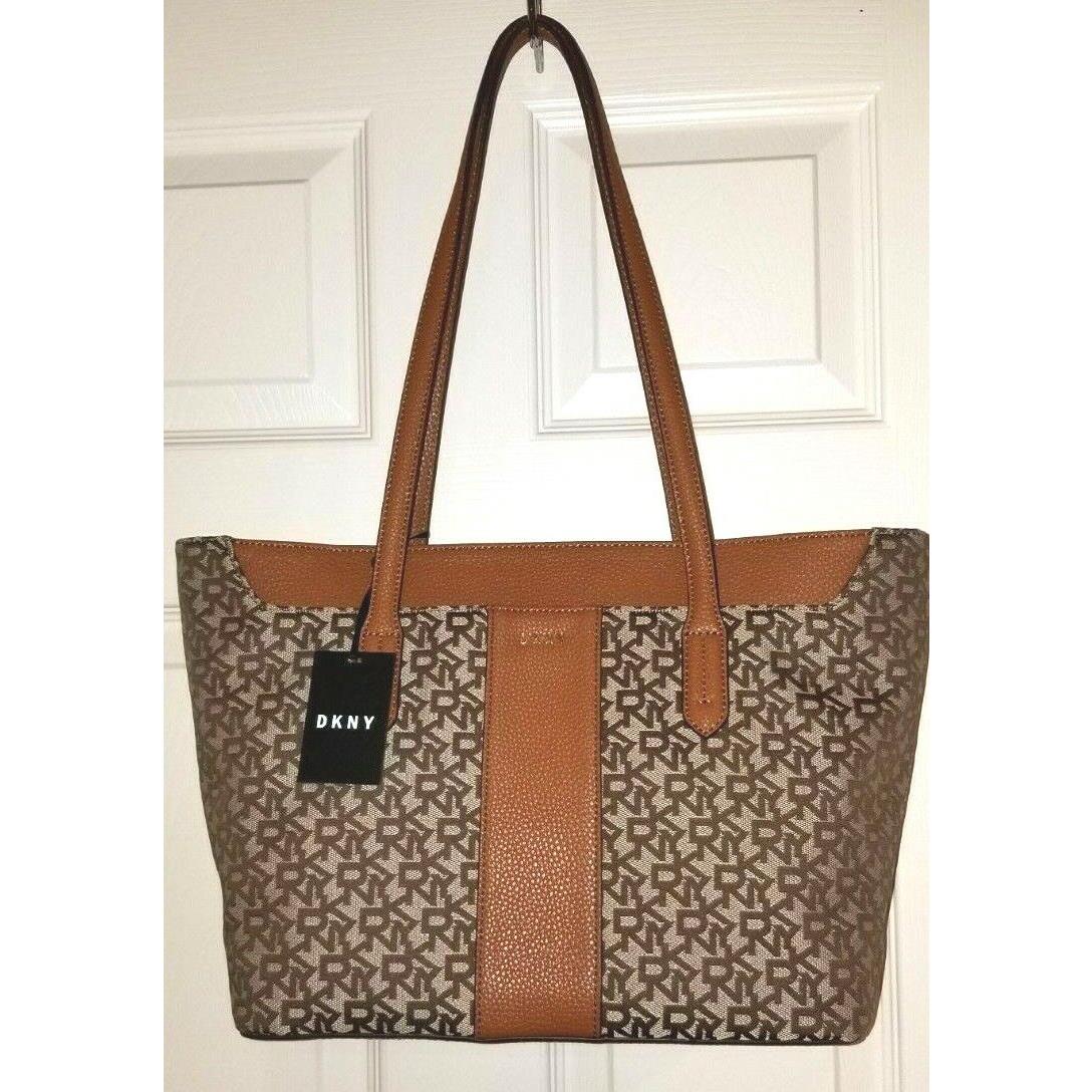 Dkny Beca R93AFE86 Nhj French Grain Leather Chno-brown MD Tote