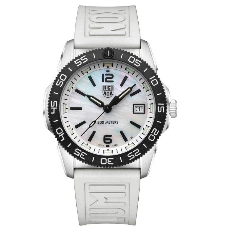 Luminox Pacific Diver White Dial White Rubber Strap Men s Watch XS.3128M.SET