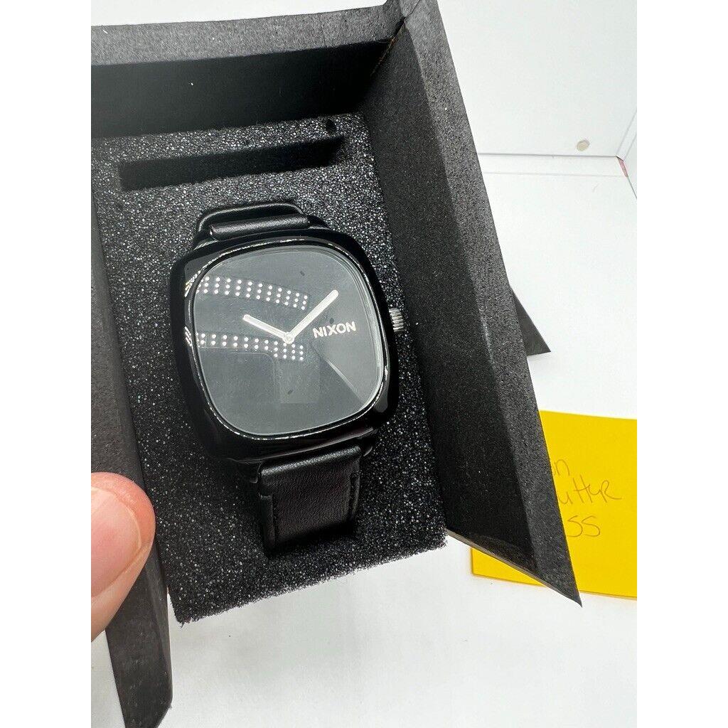 Nixon Hot Stepper The Shutter Black