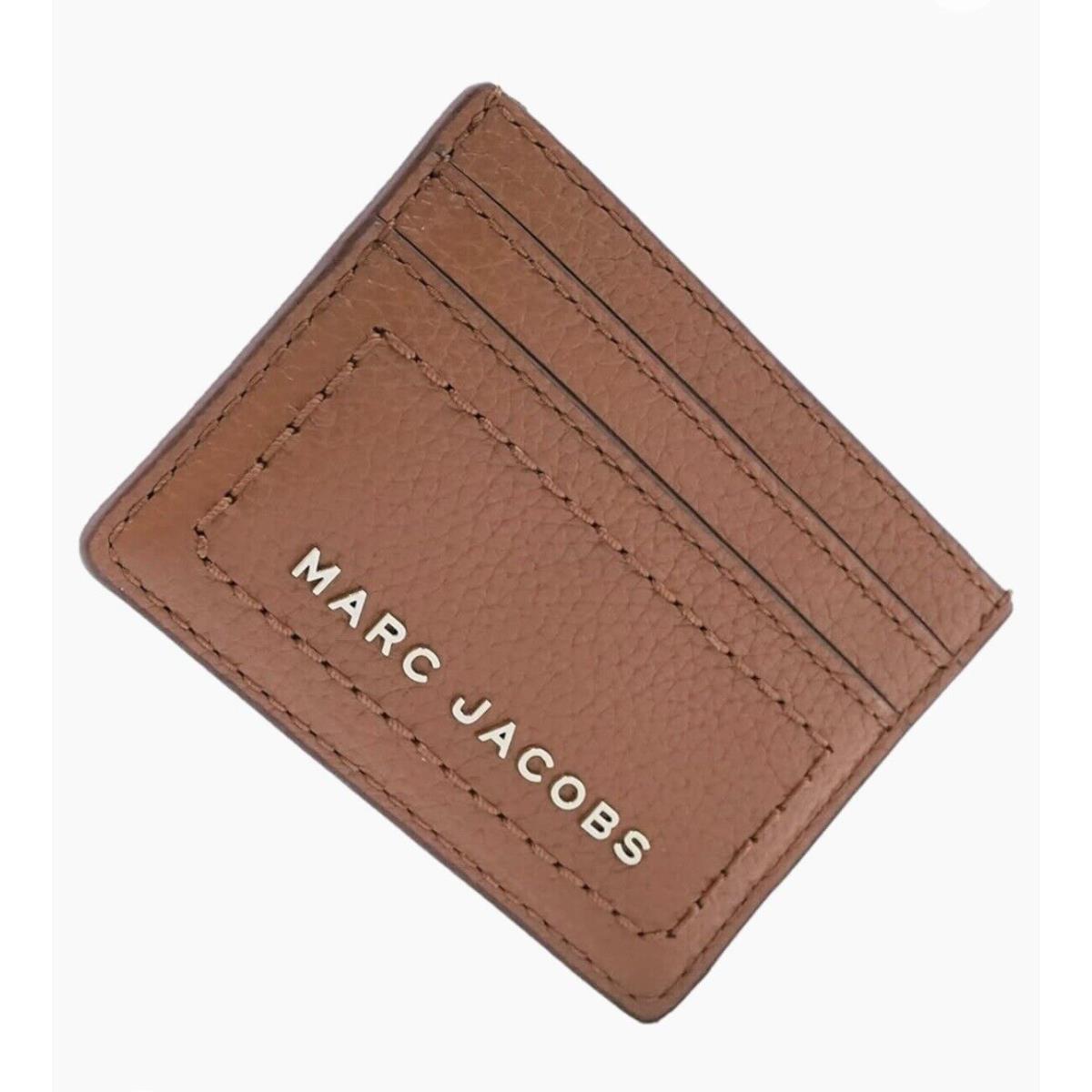 Marc Jacobs S102L01FA21 Smoked Almond with Gold Women`s Daily Card Leather Case