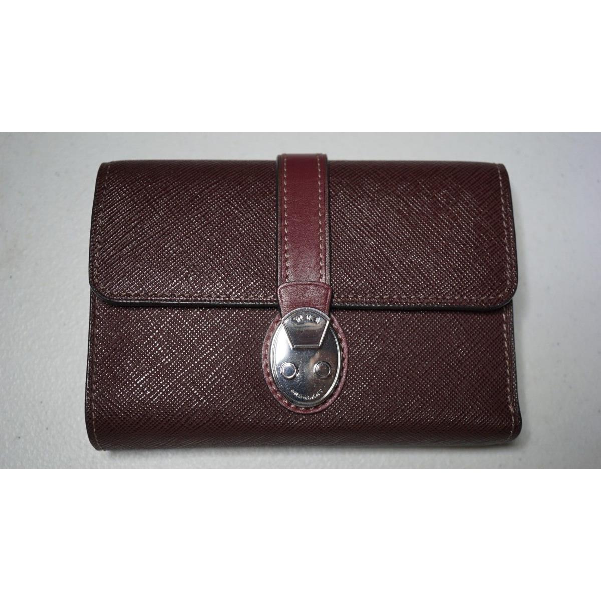 Tumi Chelsea Slg Tri-fold Women`s Wallet Burgandy