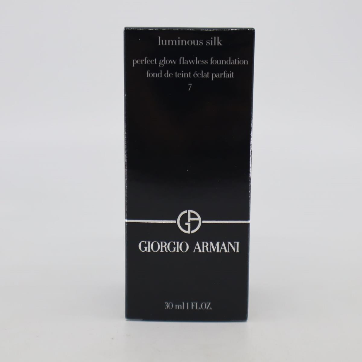 Giorgio Armani Luminous Silk Foundation 7 Tan - 30ml/1oz