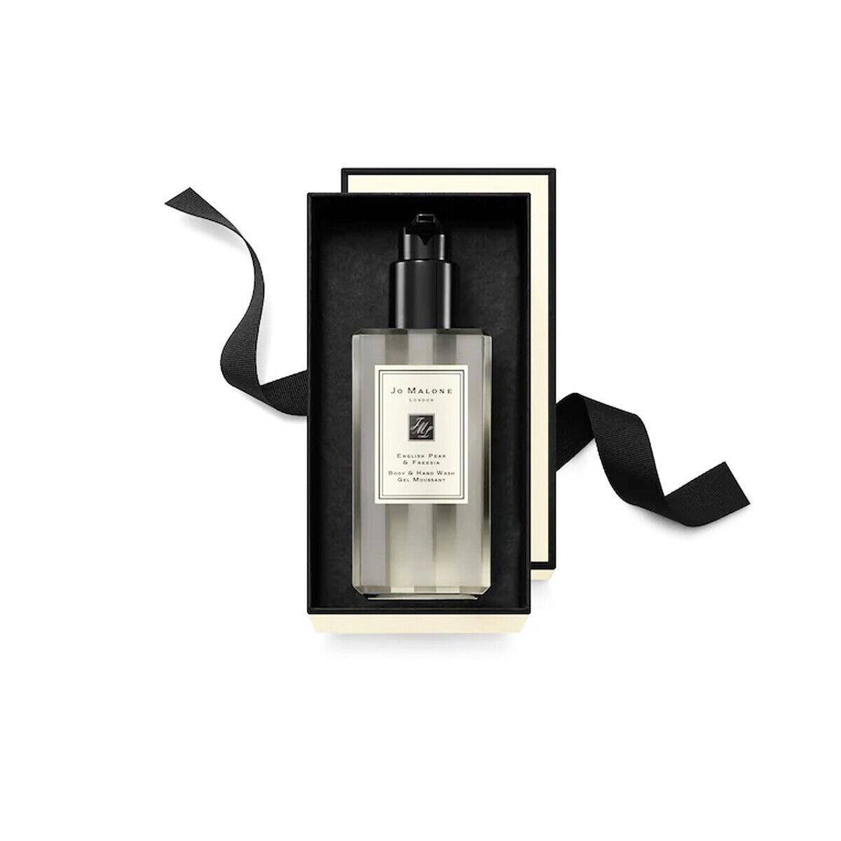 Jo Malone English Pear Freesia Body Hand Wash - Size 8.5 Oz. / 250mL